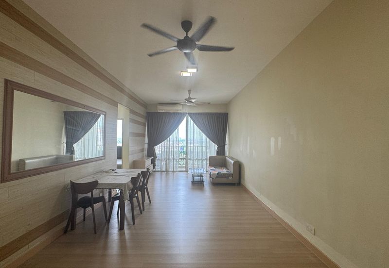 Dedaun Hijau (Greenfield Regency)