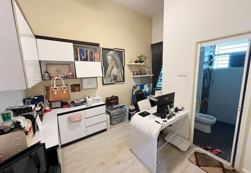 Austin Residence @Taman Mount Austin