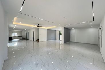 Desa Palma, Nasa City