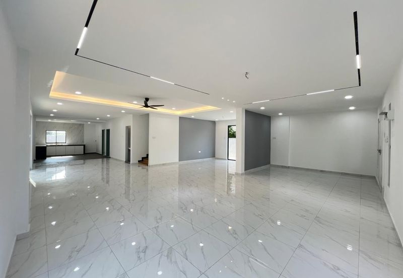 Desa Palma, Nasa City