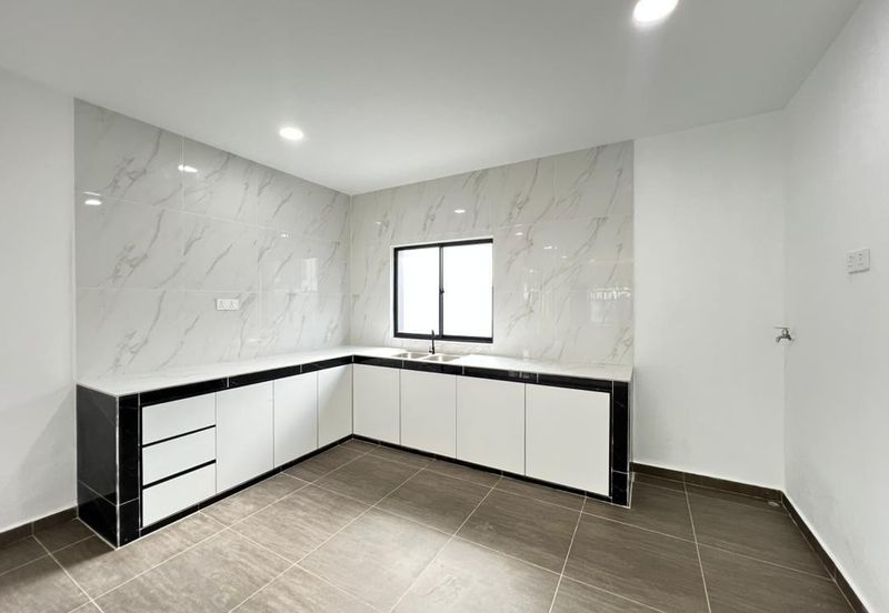 Desa Palma, Nasa City