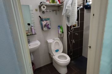 Austin Residence @Taman Mount Austin