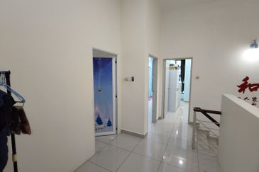 Austin Residence @Taman Mount Austin