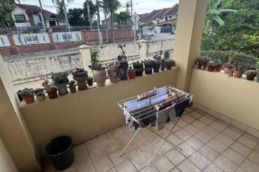 Bandar Baru Seri Alam