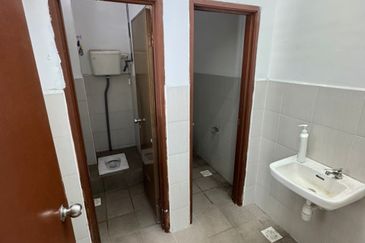 Kempas Utama Industrial Park