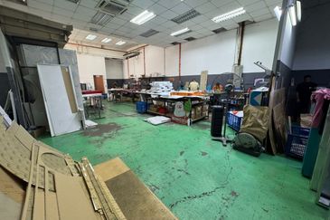 Kempas Utama Industrial Park