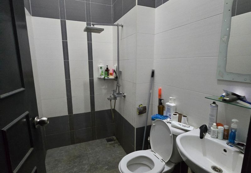 Taman Austin Heights