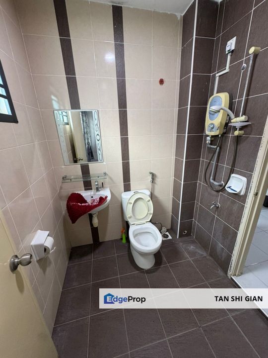 kulai, ioi Bandar Putra Terrace House for Sale, Johor, Kulai