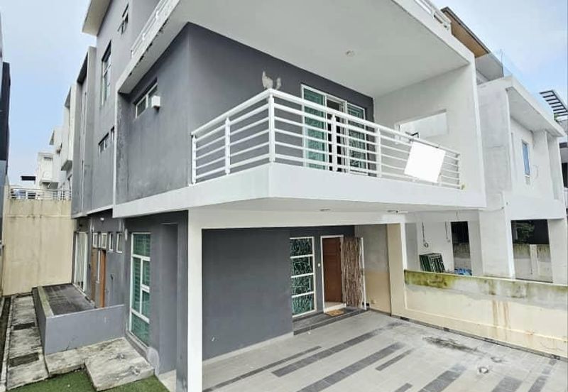 Kiara 1 @ Austin Heights