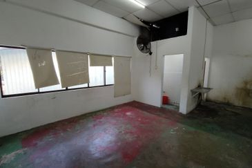 Pusat Perdagangan Pandan (Pandan City Commercial Hub)