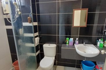 Oleander @ Kempas Utama