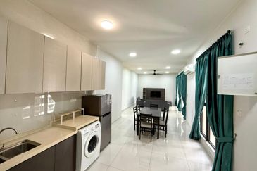 Royal Strand @ Country Garden Danga Bay