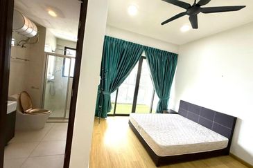 Royal Strand @ Country Garden Danga Bay