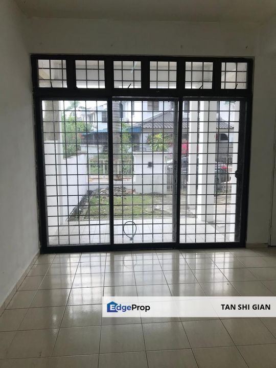 Desa Cemerlang 2Storey House for Sale, Johor, Ulu Tiram