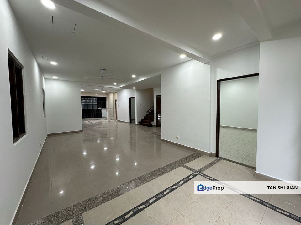 Impian Emas Semi-D for Sale, Johor, Skudai