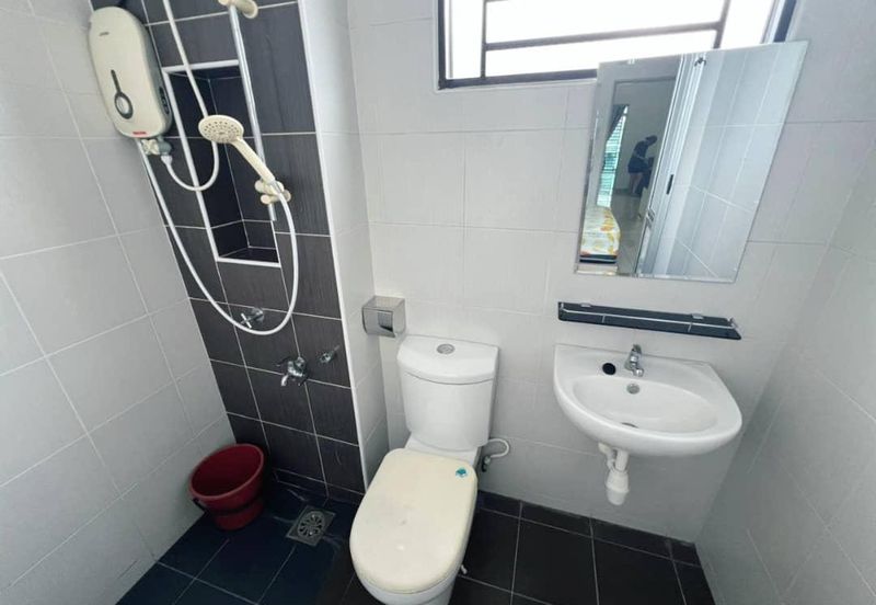 Austin Residence @Taman Mount Austin