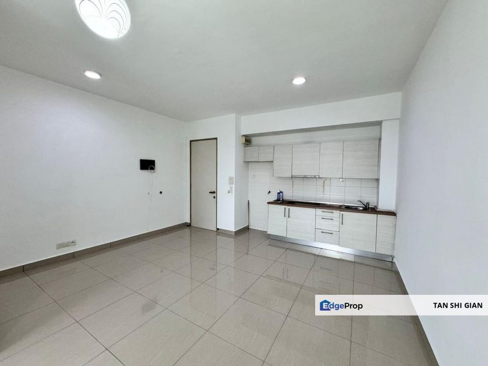 Greenfield Regency Studio for Sale, Johor, Tampoi