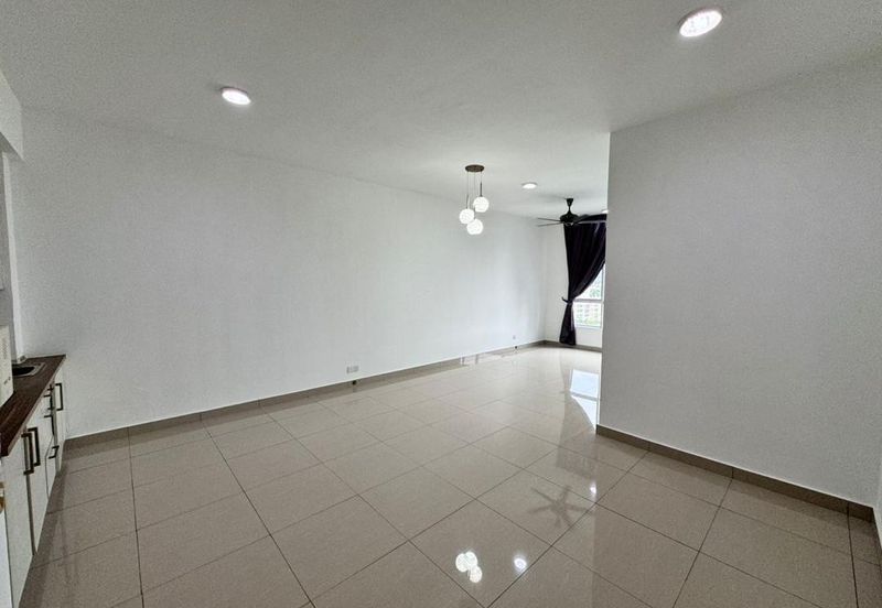 Dedaun Hijau (Greenfield Regency)