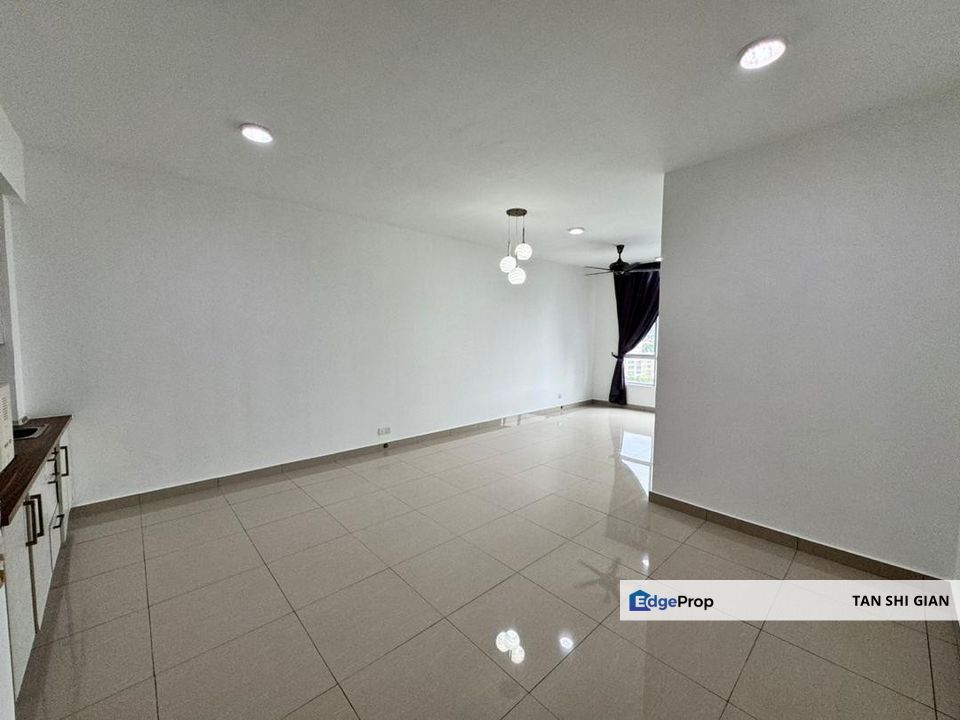 Greenfield Regency Studio for Sale, Johor, Tampoi