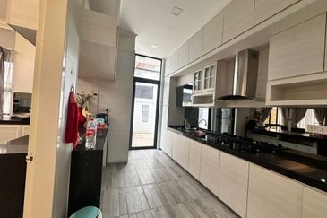 The Canal Garden South, Horizon Hills