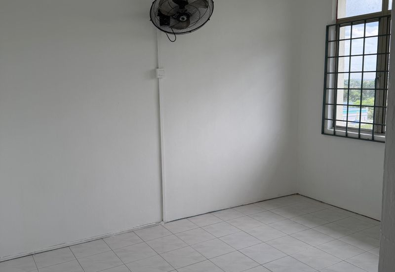 Summer Park Townhouse (Pangsapuri Alam Jaya), Bandar Baru Seri Alam