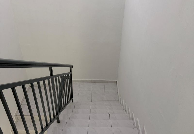 Summer Park Townhouse (Pangsapuri Alam Jaya), Bandar Baru Seri Alam