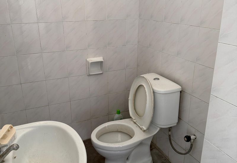 Summer Park Townhouse (Pangsapuri Alam Jaya), Bandar Baru Seri Alam