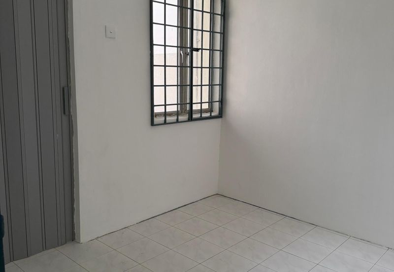 Summer Park Townhouse (Pangsapuri Alam Jaya), Bandar Baru Seri Alam