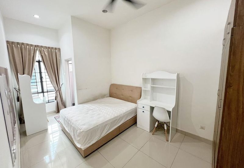 Austin Residence @Taman Mount Austin