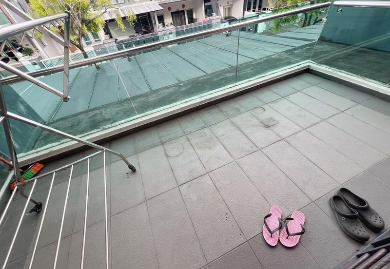 Austin Residence @Taman Mount Austin