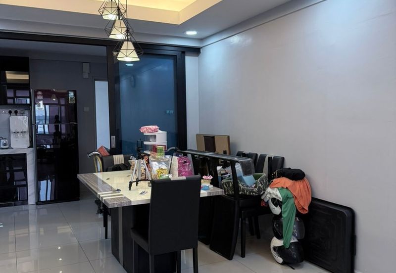 Midas Perling Apartment