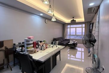 Midas Perling Apartment