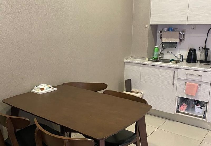 Dedaun Hijau (Greenfield Regency)