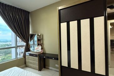 Dedaun Hijau (Greenfield Regency)