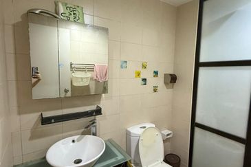 Dedaun Hijau (Greenfield Regency)