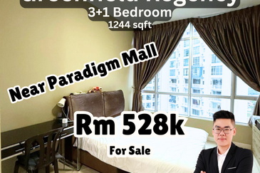 Dedaun Hijau (Greenfield Regency)