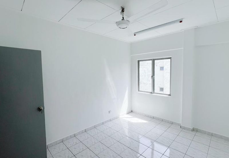 Bandar Baru Seri Alam