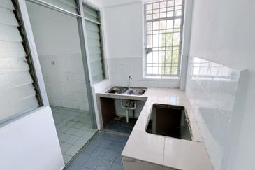 Bandar Baru Seri Alam