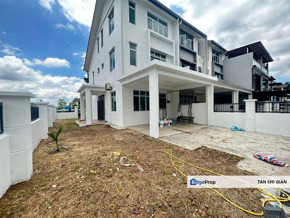 Acacia Pulai Mutiara 3STOREY Endlot Terrace for Sale , Johor, Kangkar Pulai