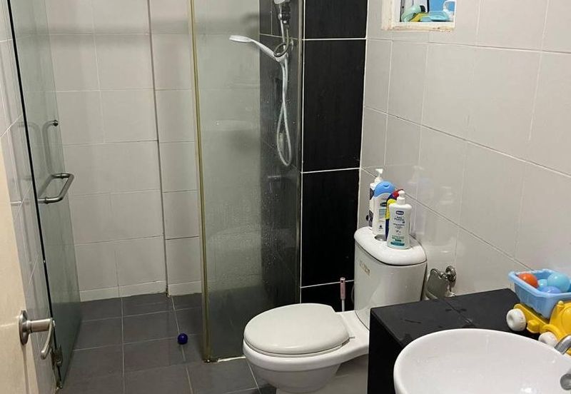 1Medini & Medini Signature