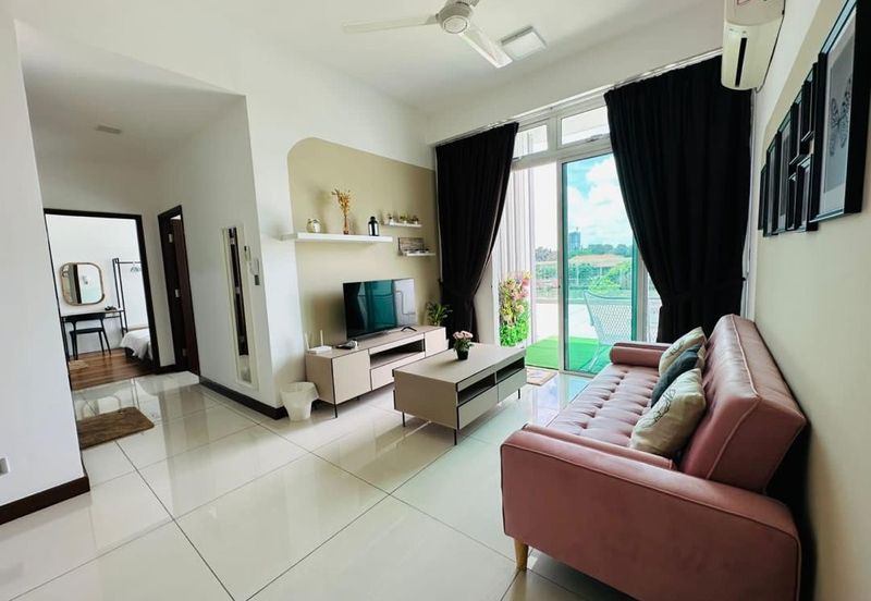 Paragon Suites @ CIQ