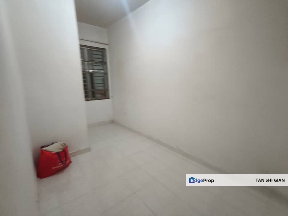 Ulu Tiram Double Storey House for Sale , Johor, Ulu Tiram