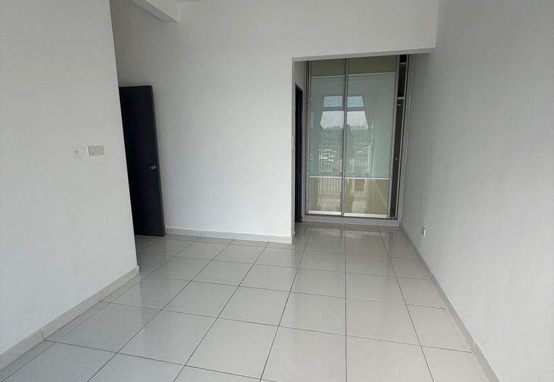 Sky Gardens Residences