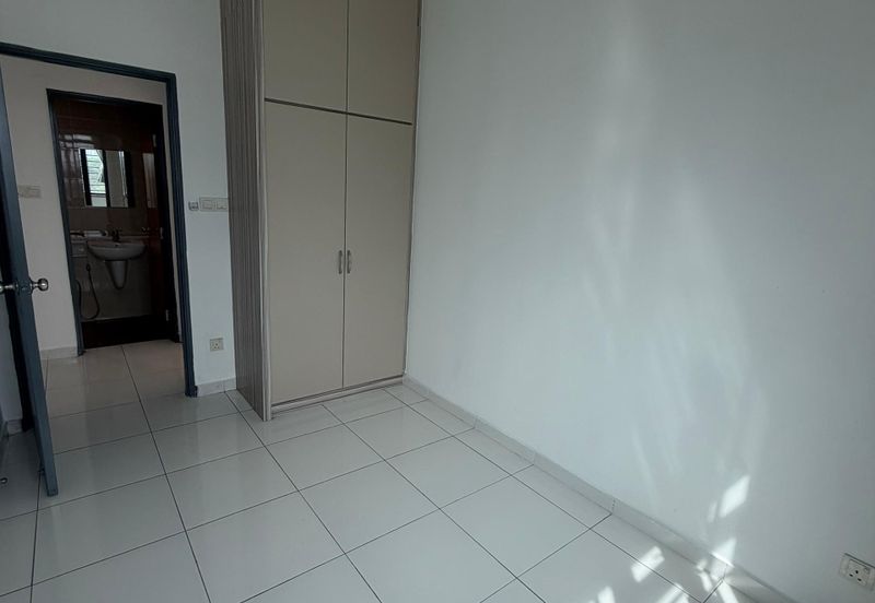 Sky Gardens Residences