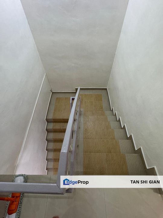 Taman Universiti 2Storey Terrace house for Sale , Johor, Skudai