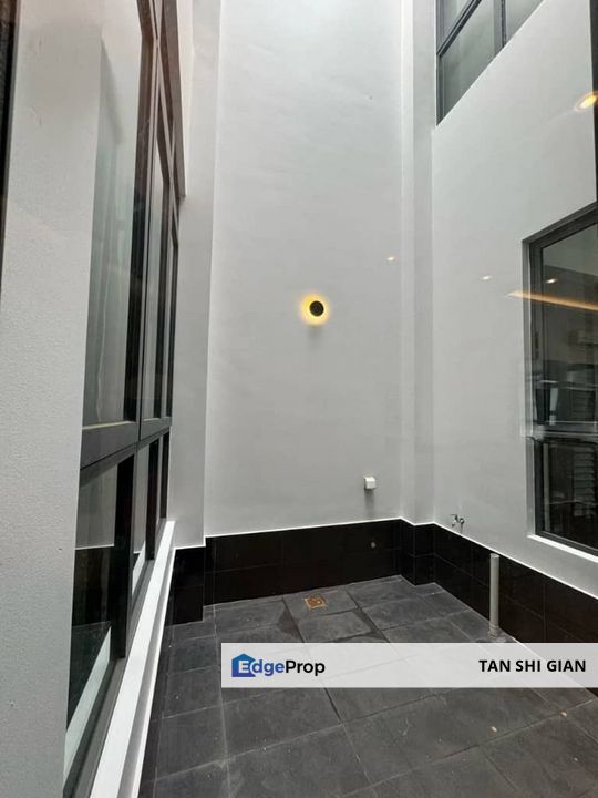 Puteri Harbour Estuari Garden 2Storey SuperLink House for Sale , Johor, Nusajaya