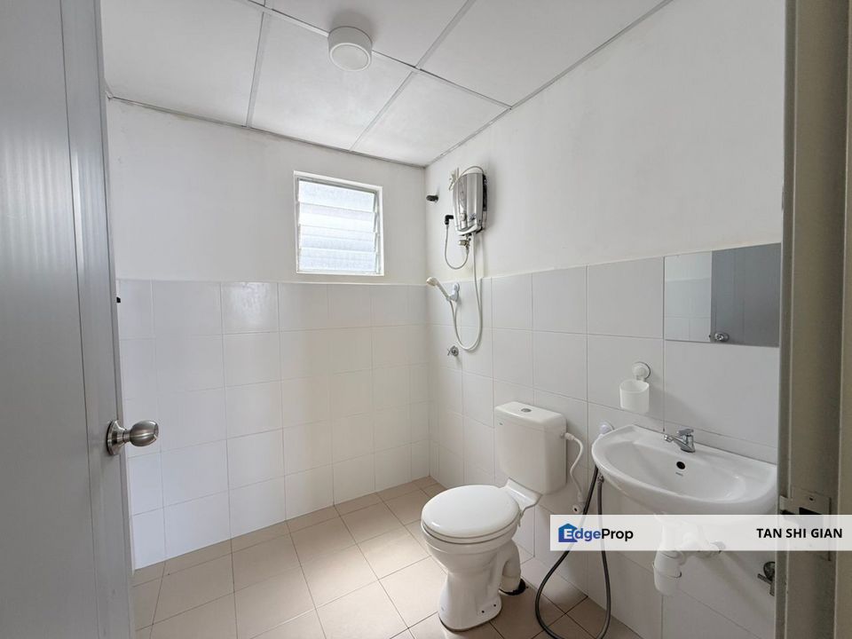 Denai Nusantara 3Bedroom Apartment for Sale , Johor, Gelang Patah