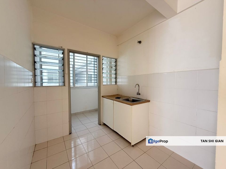 Denai Nusantara 3Bedroom Apartment for Sale , Johor, Gelang Patah