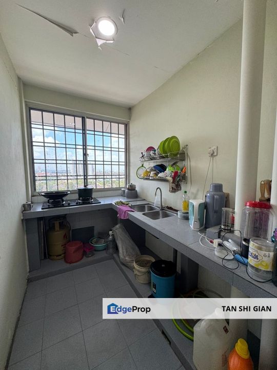 Putri Ria 3Bedroom Apartment for Sale , Johor, Masai