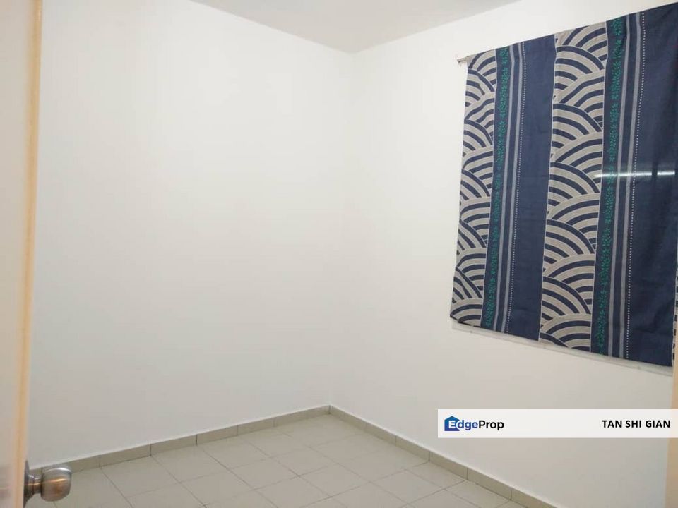 Mount Austin, Lake View Suites 2bed for Sale, Johor, Johor Bahru